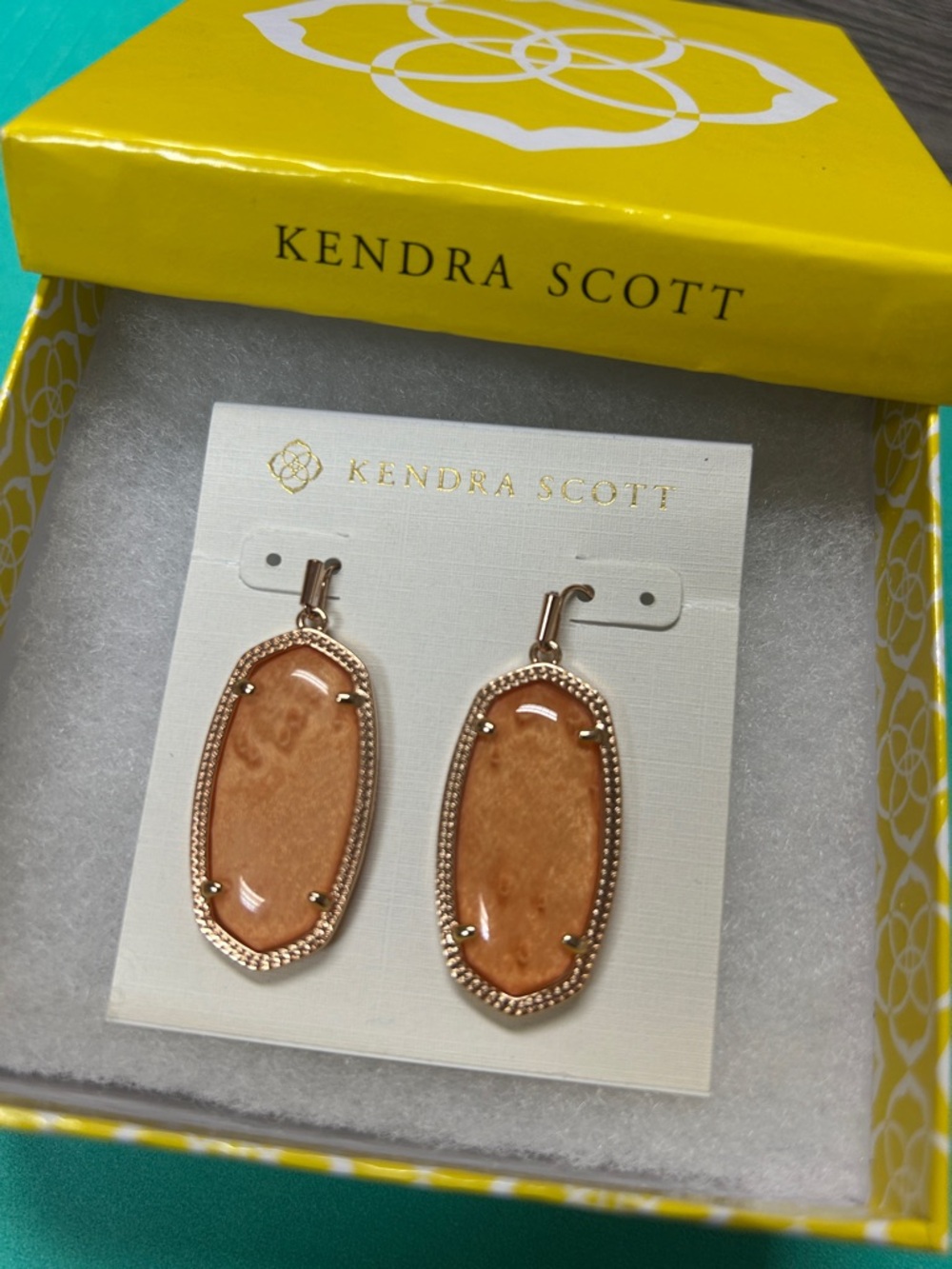 Kendra Scott Elle  Earrings - Peach Rose Gold